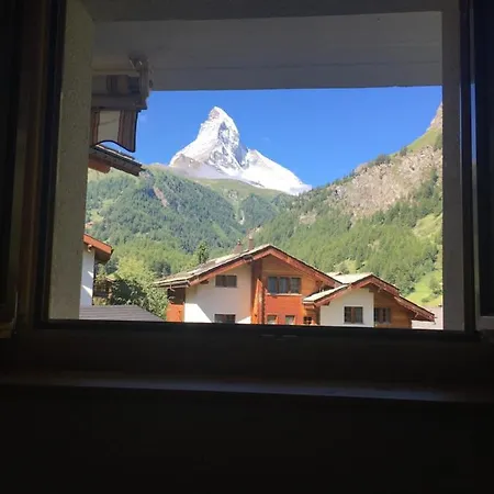 Haus Leopold Apartment Zermatt Exterior photo